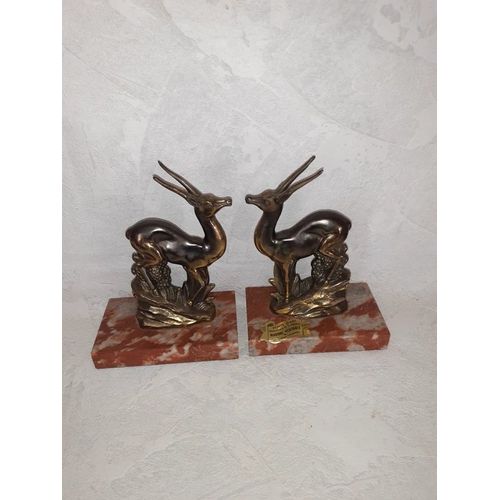Paire de serre livres Marbre et antilopes en régule