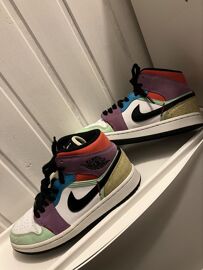 Air Jordan Mid 1 Multicolore - 38