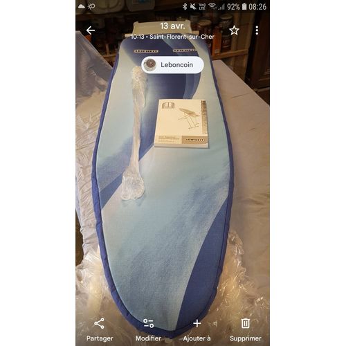 Table à repasser aspirante soufflante. Marque LEIFHEIT