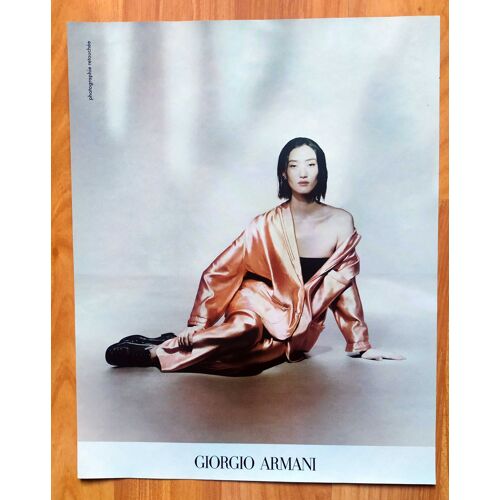 Publicité Papier - Vêtements Mode Giorgio Armani De 2023, Jiaye Wu Mannequin.