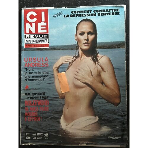 Cine Revue 1976 N° 33 John Wayne Jeanne Goupil Cover Ursula Andress + Poster