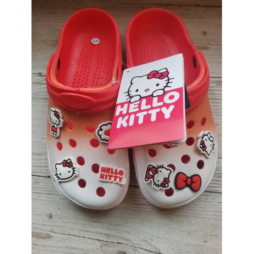 Sabot Hello Kitty Sous Licence Genre Crocs Avec Breloques Amovibles T40