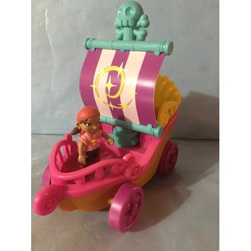 Bâteau À Voile Disney Jake Le Pirate : Izzy