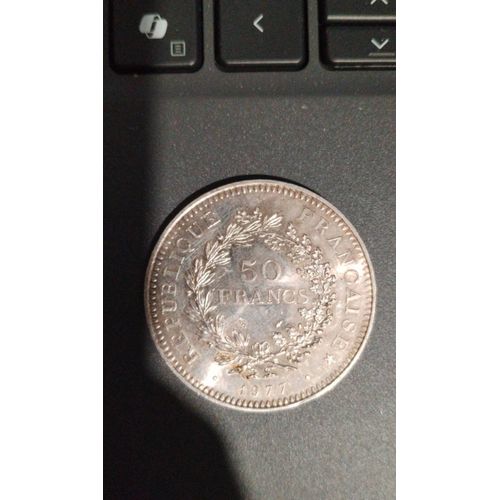 Pièce De Monnaie De 50 Francs (1977)