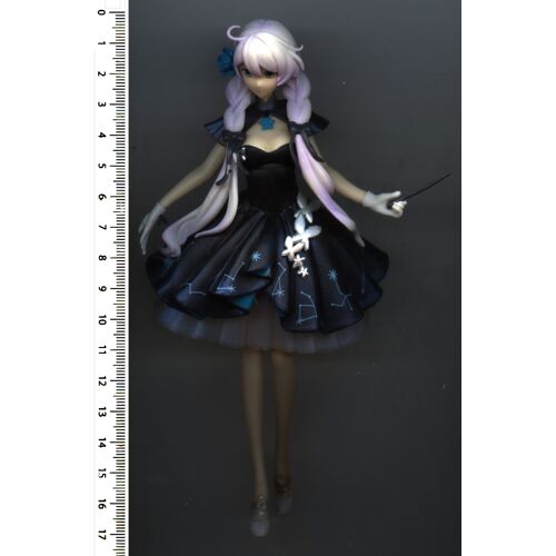 Figurine : Kiana Kaslana, Debout - 17 Cm