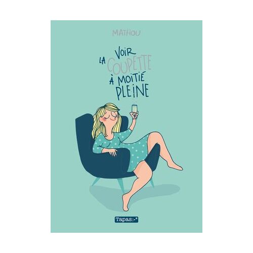 Voir La Coupette À Moitié Pleine