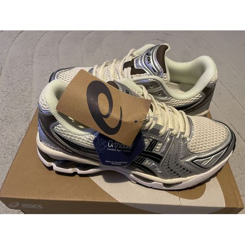 Basket Asics Neuf T40