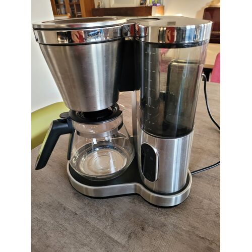 Cafetière WMF Lumero Aroma, programmable avec écran tactile. Capacité : 10-15 tasses.