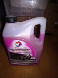 Liquide De Refroidissement Total » Spécial Volkswagen 5l -37°C ()