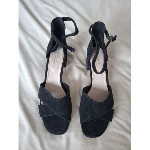 Sandales Talons Aiguilles André En Cuir Suédé Noir - Pointure 39 - Neuf Avec Boîte