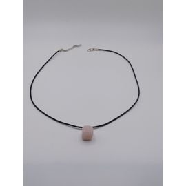 Collier Pendentif Carré ,Pierre Blanche,Taille 53cm