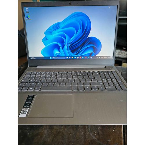 Lenovo IdeaPad 3 15ADA05 - ram 8Go - 1,03To -AMD Ryzen 5 3500U