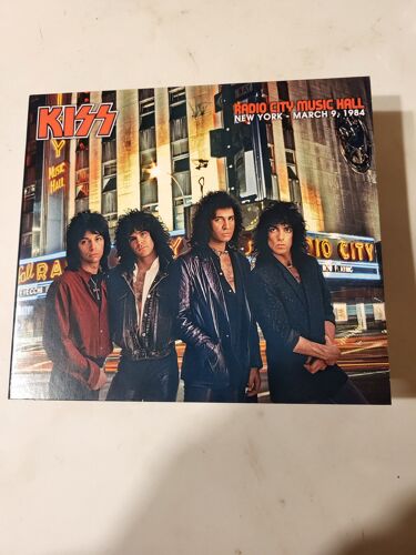 Kiss - Radio City Music Hall (New York - March 9, 1984) / Accept (2xcd)