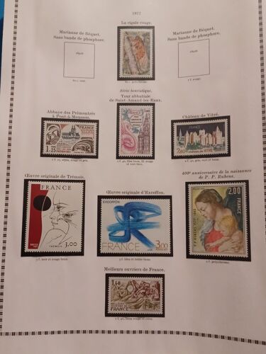 Lot De 8 Timbres Neufs ,Année 1977,Protégé En Pochette Individuelle