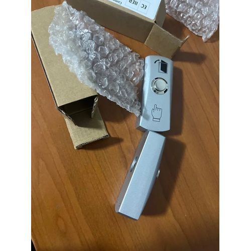 Deux Bouton de porte