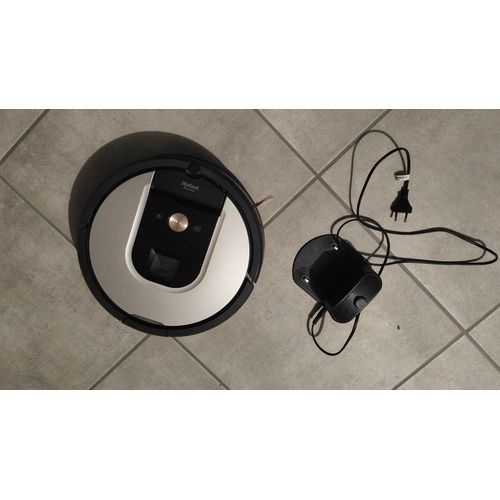 iRobot Roomba 965 – Aspirateur robot connecté