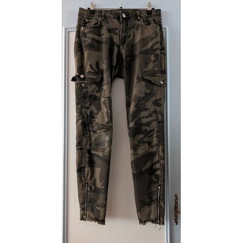 Pantalon Bershka, Taille 40