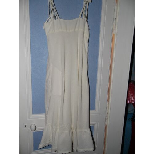 Magnifique Robe Longue Femme Blanc Cassé Taille 36/38 Idée Cadeau