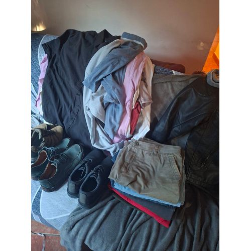 L'Or De Vêtements Comme Xxl 40 Pièces, 17 Kilos