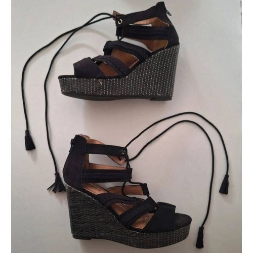 Sandales Compensées Noires À Hauts Talons Et Lacets À Pompons - 39