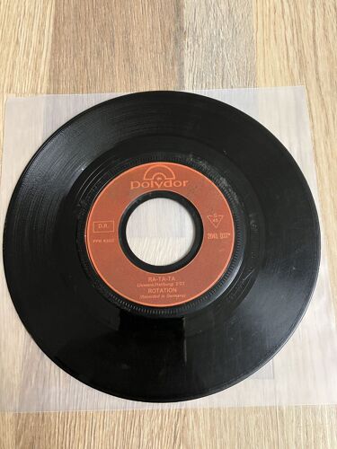 Vraiment Numéro 45 Tours Sans Pochette-Rotation-Ra Ta Ta 