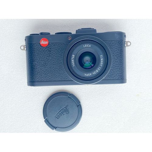 Leica X2