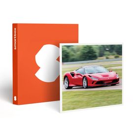 Stage De Pilotage : 2 Tours Sur Le Circuit De La Ferté-Gaucher En Ferrari F8 Tributo - Smartbox - Coffret Cadeau Sport & Aventure