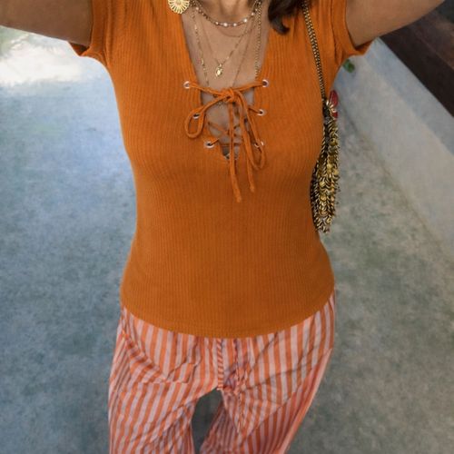 T-Shirt Côtelé Camel À Lacets Zara – Coupe Ajustée – Taille S (36)