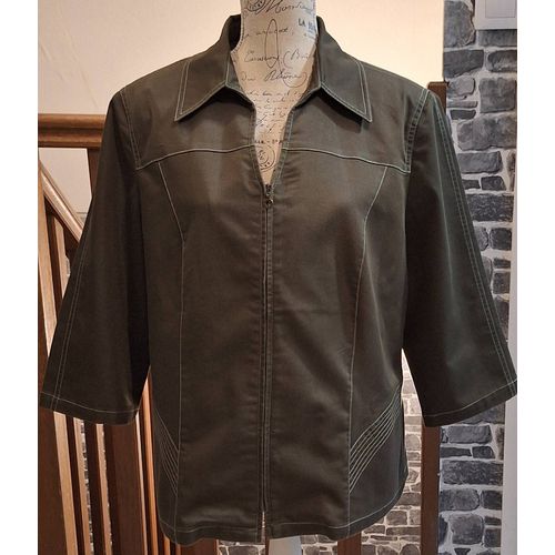 Veste Manches 3/4 Zippée Kaki Aux Coutures Apparentes