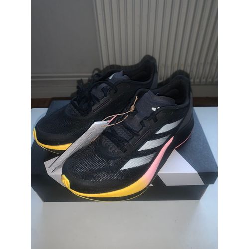 Chaussure Running Adidas Duramo Speed, Taille 37.5 Couleur Noir Et Fushia