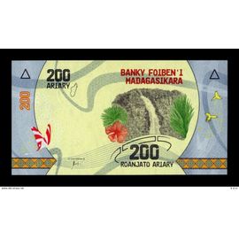 Billet De Banque Madagascar 200 Ariary 2017 Pick 98 Neuf Unc Dimension 119 X 62 Mm