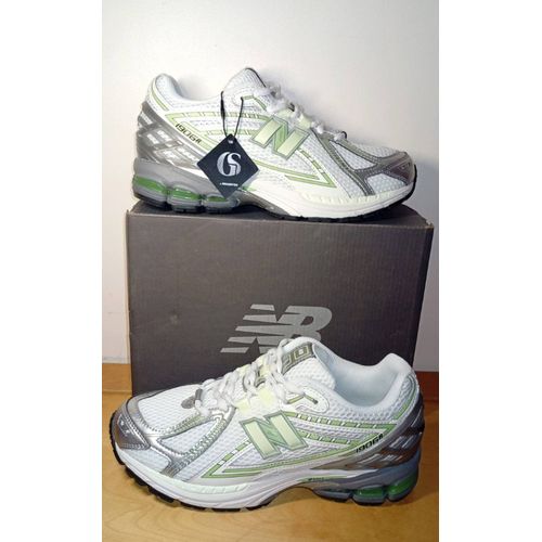 Jolies Baskets New Balance Homme - 42