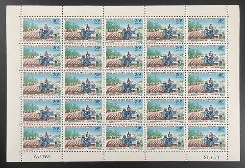 Cote D'ivoire 1966 Yt 253 Planche Sheet Independance Tracteur Agriculture Independenz Traktor Tractor Farming