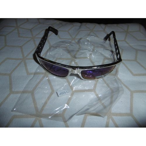 Lunette De Soleil Monture Métal Argenté Verres Ovales Fumés Farbel 1323c