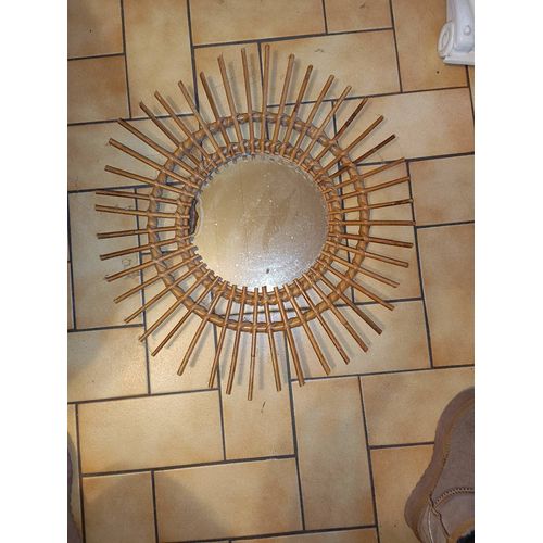 Miroir en rotin vintage