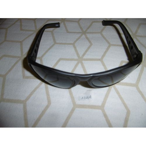 Lunette De Soleil Monture Cerclé Plastique Noire Verres Ovales Fumés Farbel 1359a