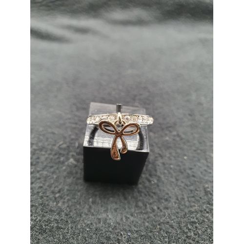 Bague Argente Avec Pampille Noeud Et Serti De Cristal Femme Swarovski Taille 1.6 Cm De Diametre Interieur