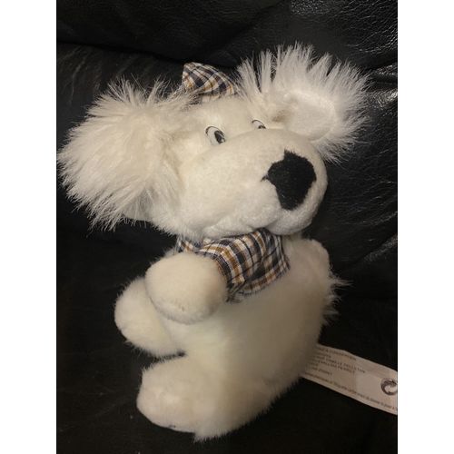 Peluche doudou chien blanc chapeau et chemise  écossaise silvertoys 19cm