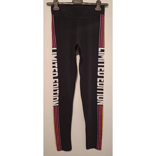 Legging Noir À Imprimé Multicolore Le Long Des Jambes, Idéal Pour Le Sport