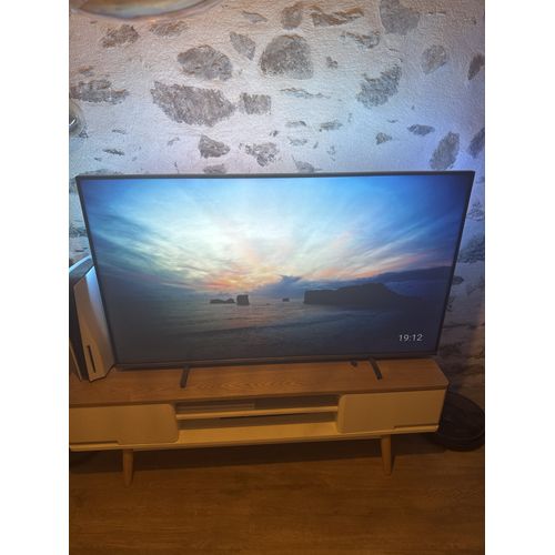 Télévision philips LED 4K UHD 140cm