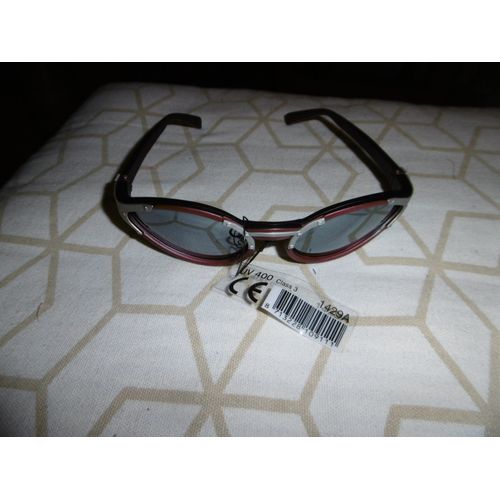 Lunette De Soleil Monture Bakélite Bordeaux Et Grise Verres Ovales Fumés Farbel 1429a