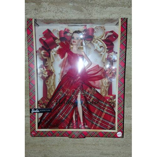 Poupee Barbie holiday 2024