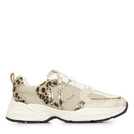 Vanessa Wu Gigi Initials