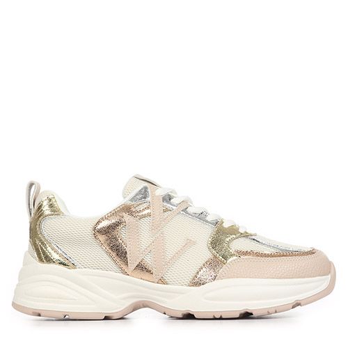 Vanessa Wu Gigi Initials