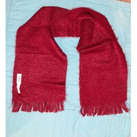 Echarpe Missegle Chaude Fibres Naturelles Rouge Foulard 80% Mohair De Chevreau Et 20% Soie - Fabriqué À Castres - Retro Vintage Très Doux - Parfait État - Envoi Très Rapide Et Soigné.