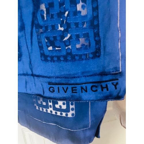 Foulard Givenchy Soie