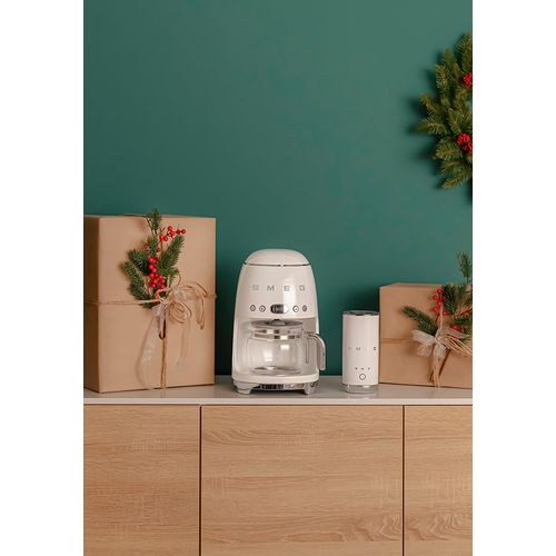 Smeg DCF02CREU machine à café Manuel Machine à café filtre 1,4 L
