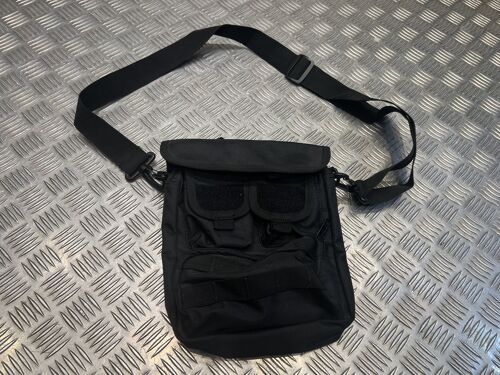 sac a main et bandouilere tactique noir