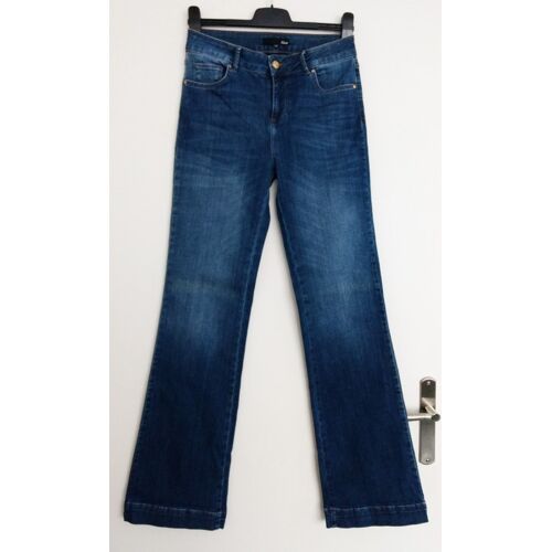 Jean Bleu Effet Delave Et Plisse. Coupe Evasee. Etam. Coton. Elasthanne. Taille 38