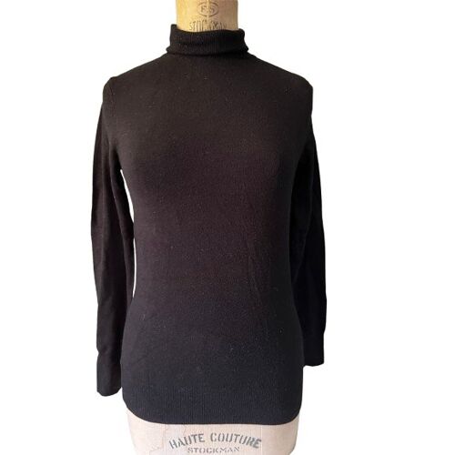 Pull Manches Longues Femme Taille 38/40 Marque : Ici Et Maintenant, Couleur : Noir, Matière : 70% Viscose, 30% Polyamide, Largeur : 40 Cm, Hauteur 68 Cm, Très Bon État Général,